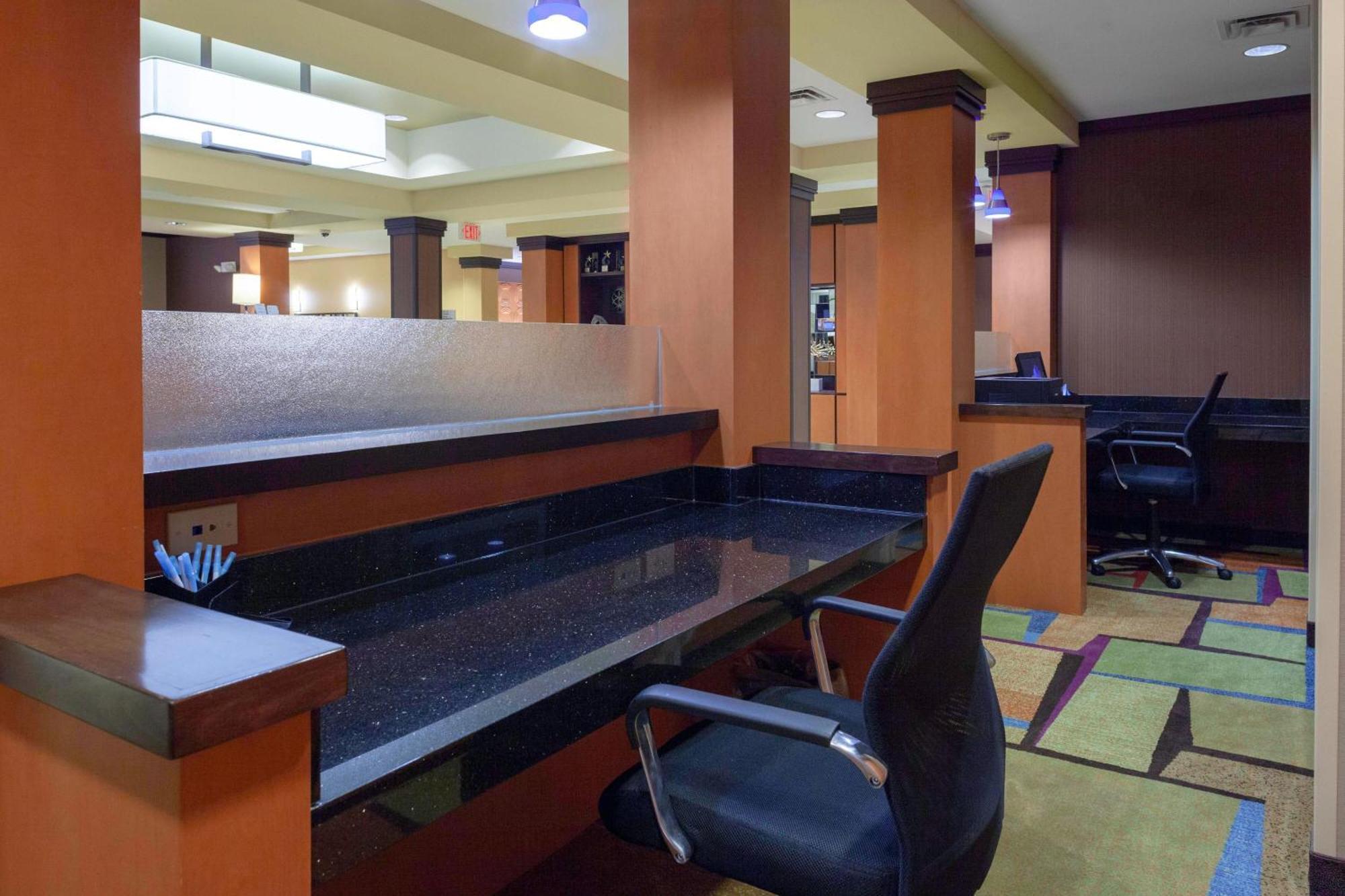 Fairfield Inn And Suites By Marriott Seymour Buitenkant foto