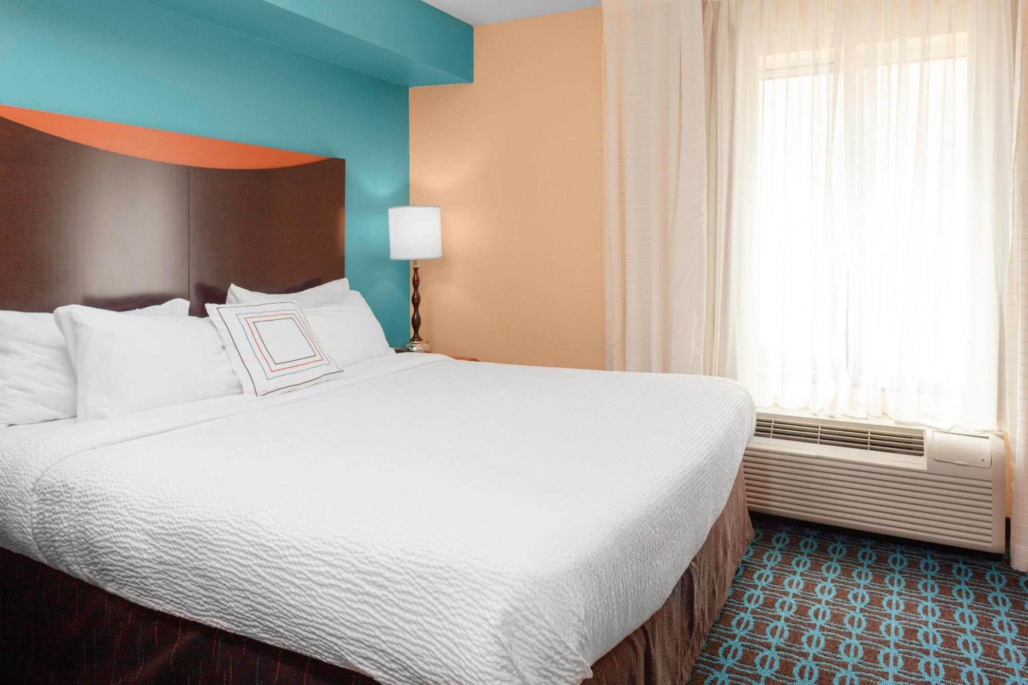 Fairfield Inn And Suites By Marriott Seymour Buitenkant foto